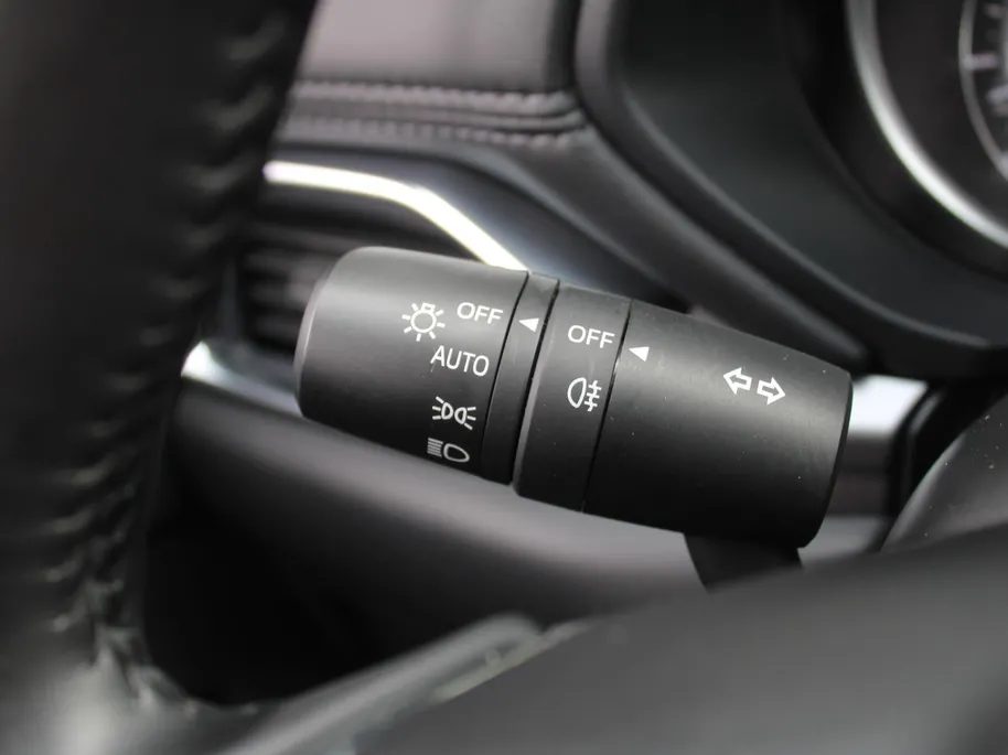 Mazda CX-5 2.0 e-SkyActiv-G AT M Hybrid 165PK Centre-Line C+C | Trekhaak | LED | Navi | Clima | Camera | Dodehoek detectie | Stoel-/stuurverwarming | PDC | 17' LM |