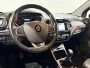 Renault Captur 120PK TCe Intens | 1ste Eigenaar | Navigatie | Climate Control | Camera | Lichtmetalen Velgen | Parkeersensoren | Cruise Control | Park Assist | Bluetooth Audio/Telefoon | Licht & Regen Sensor |