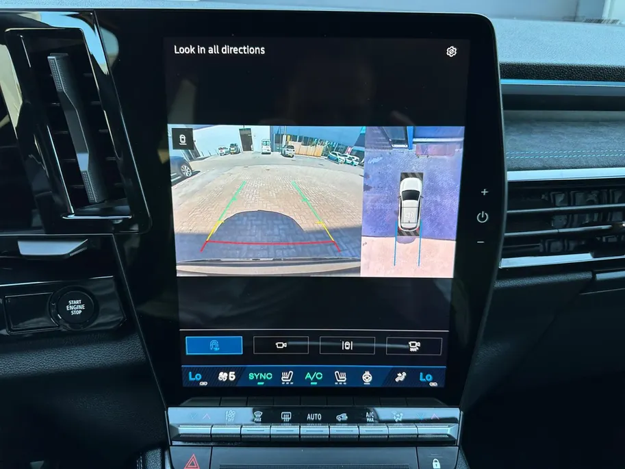 Renault Austral 1.2 E-Tech full hybrid 200 esprit Alpine | Automaat | 360 Graden Camera | Memory Stoelen | Automatische Achterklep | Adaptieve Cruise Control | Apple Carplay & Android Auto | 12 Maanden BOVAG Garantie