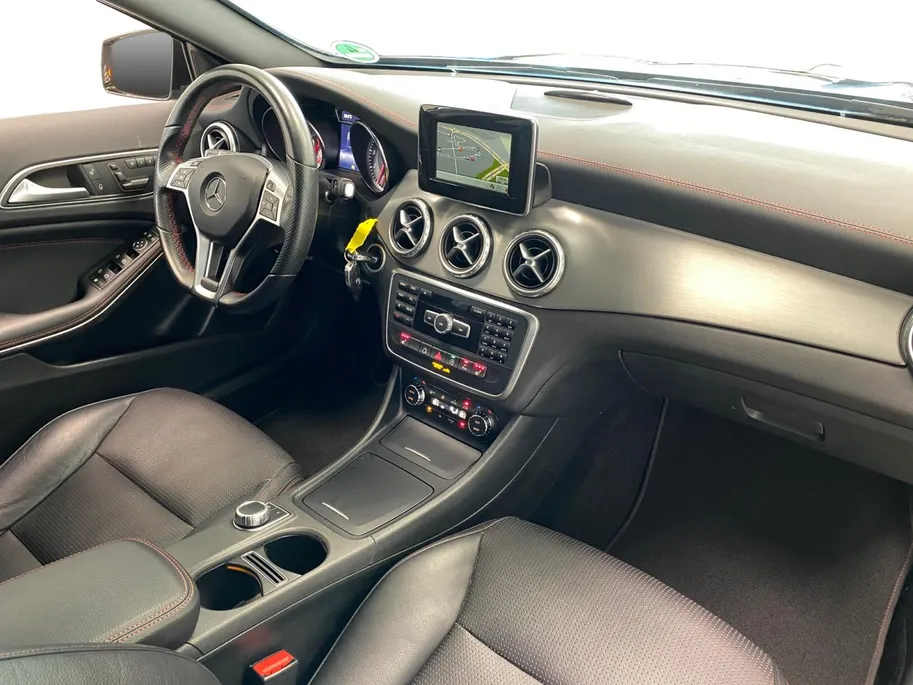 Mercedes-Benz GLA 250 AUTOMAAT | PRESTIGE | AMG-LINE | NL-AUTO |