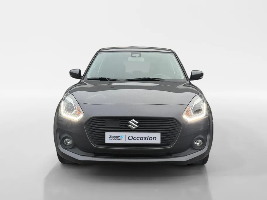 Suzuki Swift 1.2 Stijl | Cruise/ Climate Control | Navigatie | Camera | Trekhaak |
