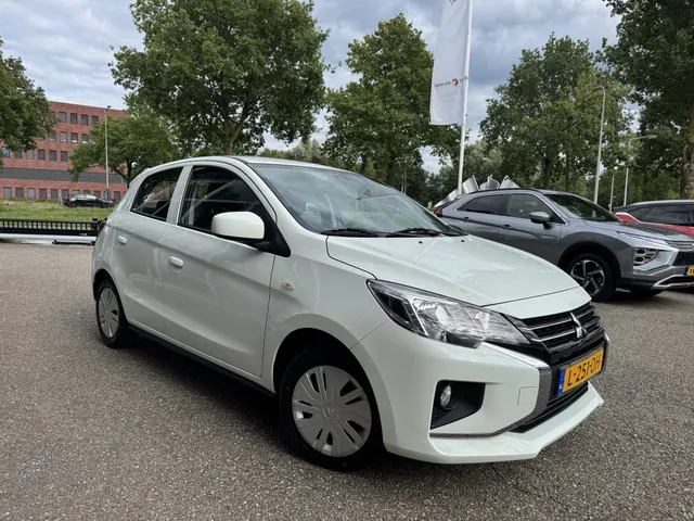 Mitsubishi Space Star 1.2 Cool+
