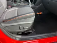 Hyundai Kona 1.0T Premium | Elek. stoelverstelling | Stoelverwarming | Navi | Leder