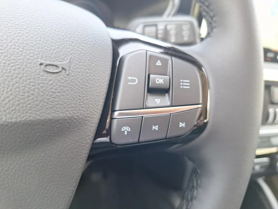 Ford Kuga 2.5 PHEV Titanium | El. Trekhaak | Led verlichting | camera | Apple Carplay&Andorid Auto | Parkeersensoren | Nieuw op Voorraad! |