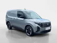 Ford E-Transit Courier Limited 44 kWh | 0,99% rente op financial lease| Trekhaak | Driver Assistance Pack | Climate Control |