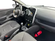 Renault Clio Estate 0.9 TCe Night&Day | Parkeersensoren | Apple Carplay | Camera | Cruise Control | Airco | LMV | Onderhoudshistorie | 12 Maanden BOVAG Garantie