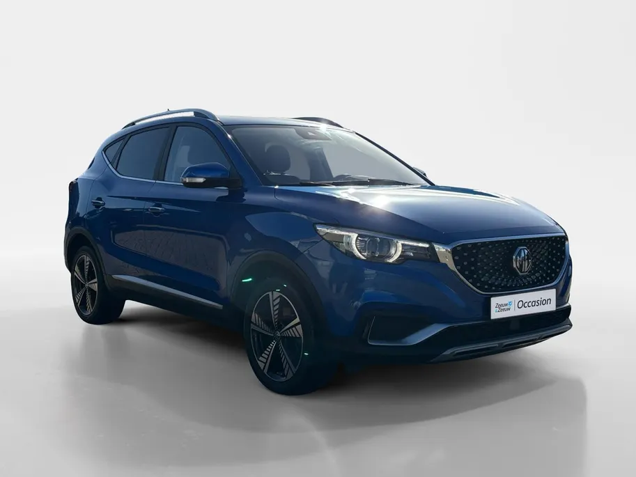 MG ZS EV MG Luxury 45 kWh | NL-AUTO | PANO | Trekhaak |12 MAANDEN BOVAG GARANTIE |