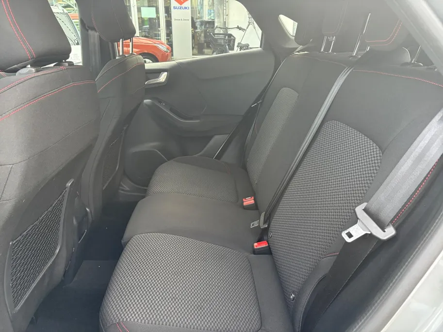 Ford Puma ST-line Hybrid | Winterpack | Apple/Android Auto |  LED koplampen | Navigatie | 12 maanden Bovag garantie|