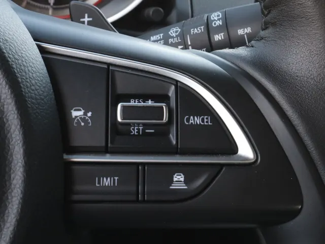 Suzuki Swift 1.2 Style Hybrid Automaat | Carplay | Keyless | AdaptiveCruise | AllSeasons