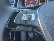 Volkswagen Polo 1.0 TSI Highline ECC | LM Velgen | Bluetooth