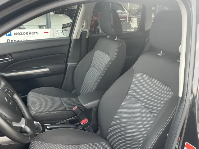 Suzuki Vitara 1.0 B.jet Select Automaat