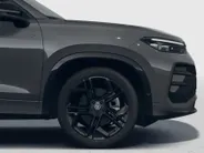 Volkswagen Tayron R-Line Edition 1.5 eHybrid 272 PK 6 versn. DSG · Black Style Pakket · Panoramaschuif-kanteldak · Travel Pakket · Trekhaak inklapbaar, met elektrische ontgrendeling, incl. aanhangermanoeuvreerhulp Trailer Assist ·