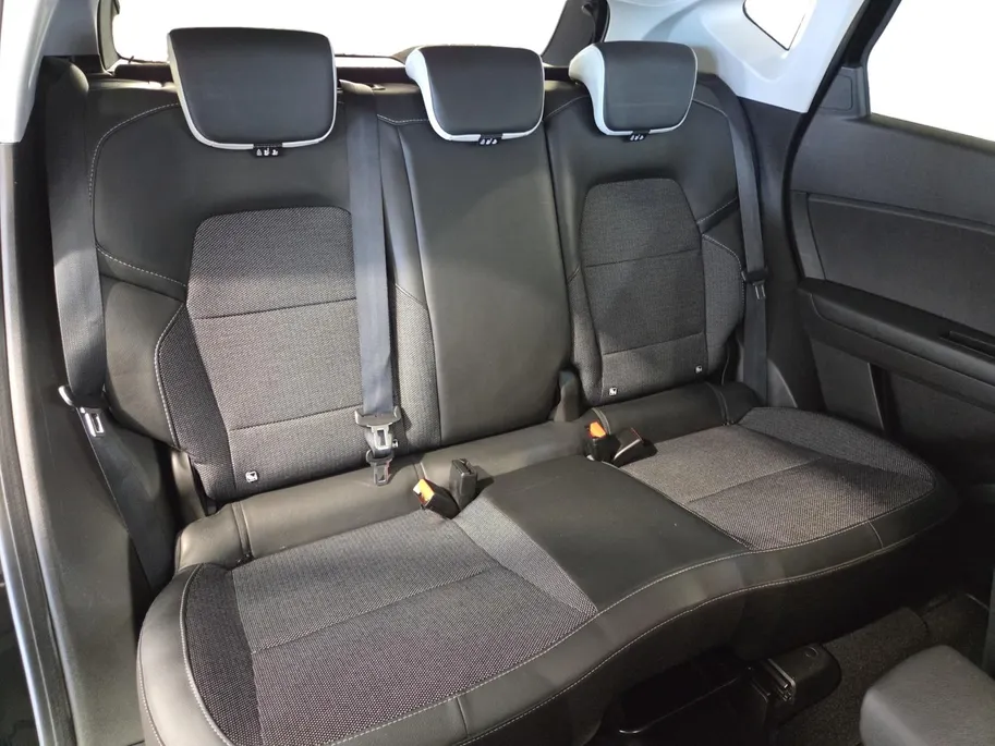 Renault Captur 1.0 TCe 90 Intens *Cruise Control * Carplay * LM Velgen * All Season Banden * 12 Maanden BOVAG Garantie *