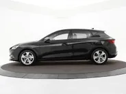 SEAT Leon 1.0 TSI FR 110pk FR · Apple/Android Car Play · Camera · Elekt. inklapbare spiegels · Navigatie · Adaptive Cruise Control ·  Garantie t/m 10-11-2027 of 100.000km
