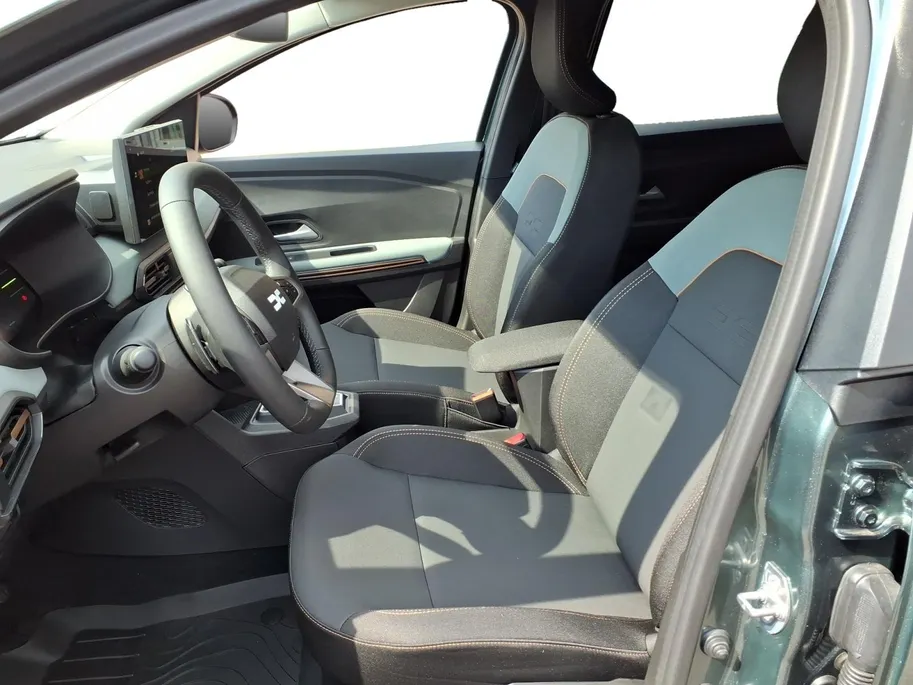 Dacia Jogger 1.2 Eco-G 120 extreme EDC Automaat | LPG/Benzine | Navigatie | Airco/Clomate | PDC/Camera
