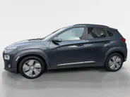 Hyundai Kona EV Fashion 64 kWh | Zeer nette auto | 100 % SOH | Stoelverwarming | Navigatie | Apple CarPlay & Android Auto | Achteruitrijcamera | Dealer onderhouden |