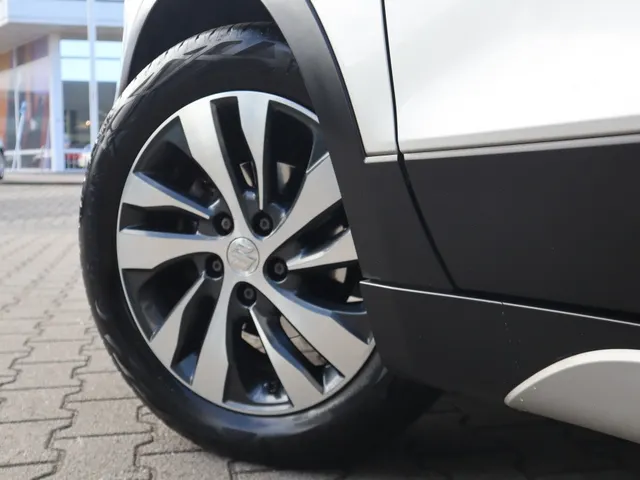 Suzuki S-Cross 1.4 BoosterJet High Automaat Executive Trekhaak | Leder | Adaptive Cruise VERKOCHT