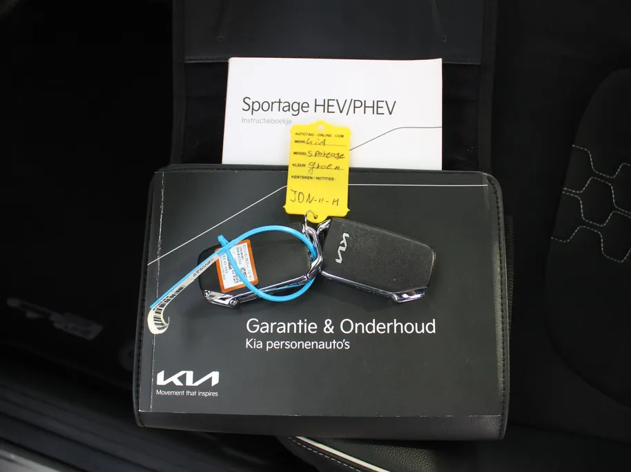 Kia Sportage 1.6 T-GDi Hybrid GT-Line | Stuur-/stoelverwarming | Elek. stoelverstelling + achterklep | Schuifdak | 18' LM | Cruise adapt. | Camera |