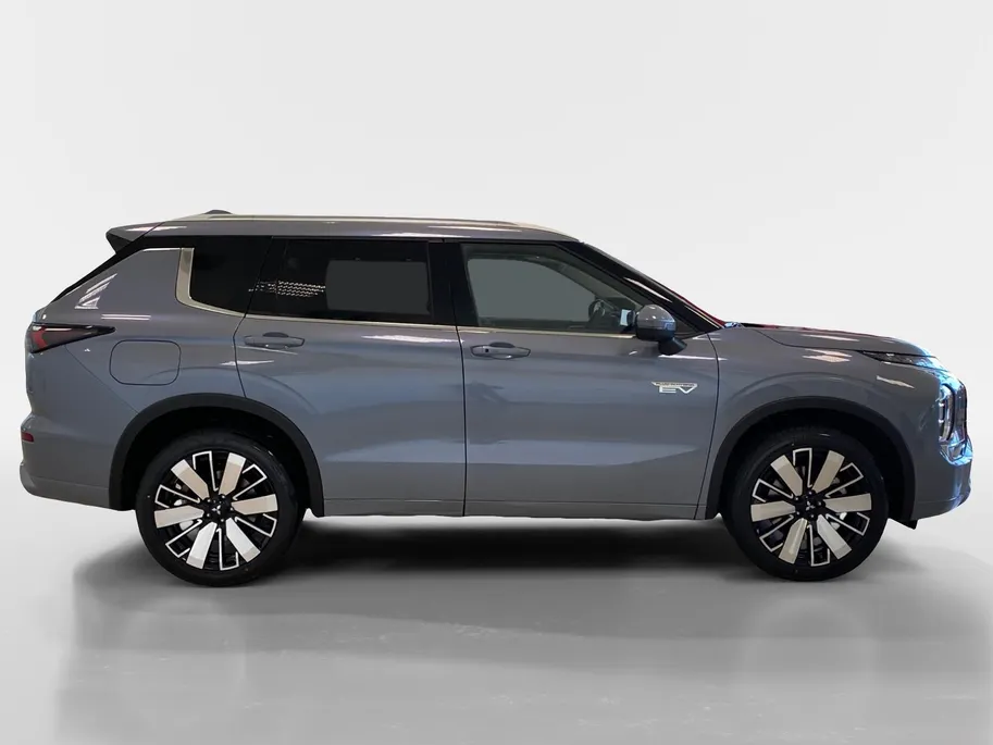 Mitsubishi Outlander 2.4 PHEV | INSTYLE | DIRECT LEVERBAAR | PRIJS INCL €6.000,- VOORRAAD KORTING |