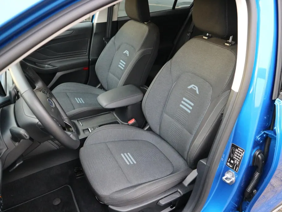 Ford Focus Wagon 1.0 EcoBoost Hybrid Active | 155PK Automaat | CAMERA | ADAP CRUISE | BLIS | WINTER PACK |