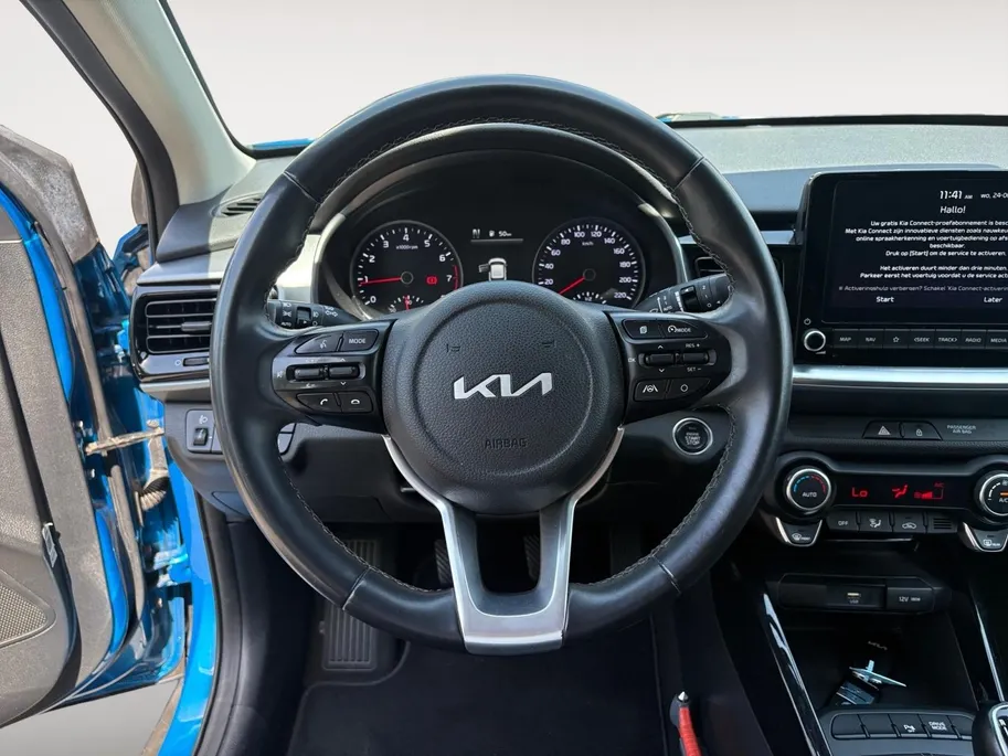 Kia Stonic 1.0 T-GDi MHEV DynamicPlusLine | Cruise Control | Climate Control | Navigatie | Camera | LM Velgen | Parkeersensoren |