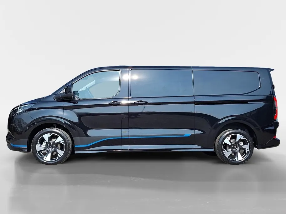 Ford E-Transit Custom 320 L2H1 Sport 71kWh DC | Dubbele Schuifdeur | El. Trekhaak | Adaptive cruisecontrol | Camera | Led verlichting | Pro Power Onboard | 19' Lichtmetaal | Nieuw te bestellen | 0,99% Rente Financial Lease