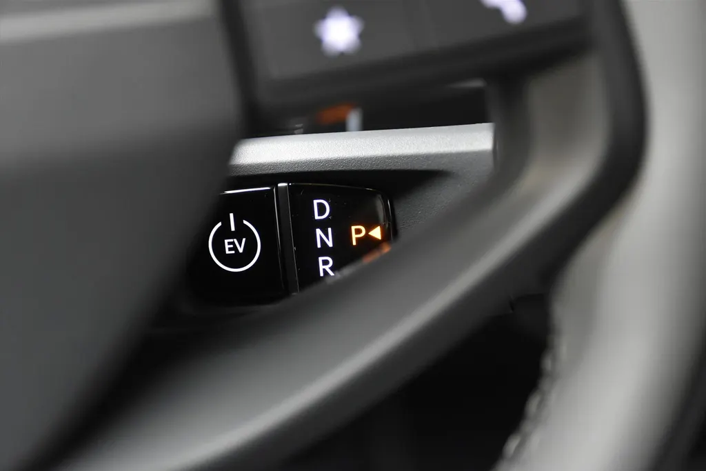 Kia EV3 81,4 kWh 204pk Plus NIEUW - SNEL LEVERBAAR