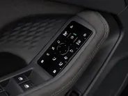 Audi A6 Avant 2.0 367pk e-hybrid Quattro S edition Competition · Wegklapbare Trekhaak · 360 Camera · B&O Audio · Elek. Voorstoel · Head-Up · 20'' Inch · Garantie t/m 09-07-2030 of 100.000km