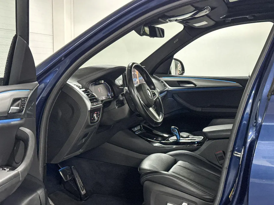 BMW iX3 Executive