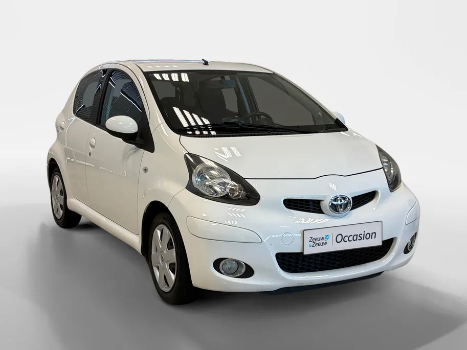 Toyota Aygo 1.0 AUTOMAAT | COMFORT NAVIGATOR | AIRCO | NL-AUTO |