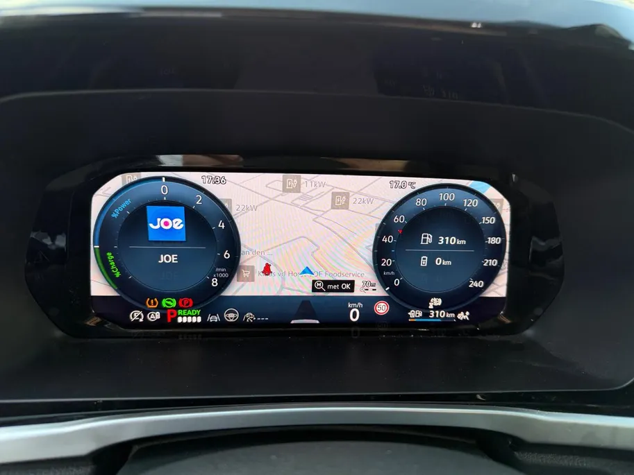 Ford Transit Connect 1.5 EcoBoost PHEV L2 Limited | NL auto | Adapt. Cruise control | Trekhaak | Parkeersensoren voor en achter | Achteruitrijcamera | Navigatie | Apple carplay & Android auto | BLIS | Voorruitverwarming | 17' inch lichtmetalen velgen |