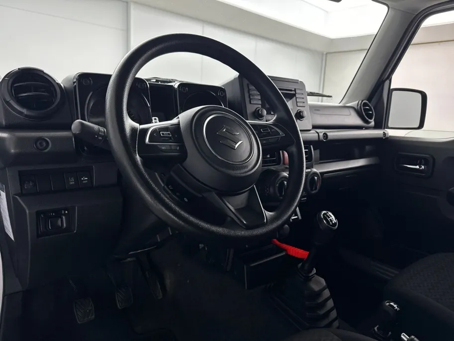 Suzuki Jimny 1.5 Professional Allgrip | 4 x 4 | L.M. Velgen | Cruise Control
