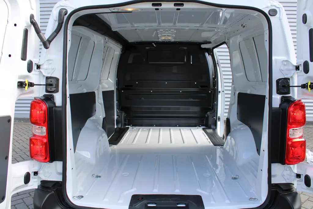 Opel Vivaro L3H1 2.0 BlueHDi 145 S&S L3 | Voorraad leverbaar | Airco | Camera | Apple Carplay | Android auto |