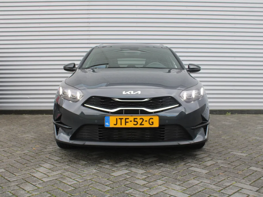 Kia Ceed Sportswagon 1.0 T-GDi Design Edition | Stuur-/stoelverwarming | Cruise | Camera | 16' LM | Dodehoekdetectie | JBL audio | LED | Elektr. achterklep |