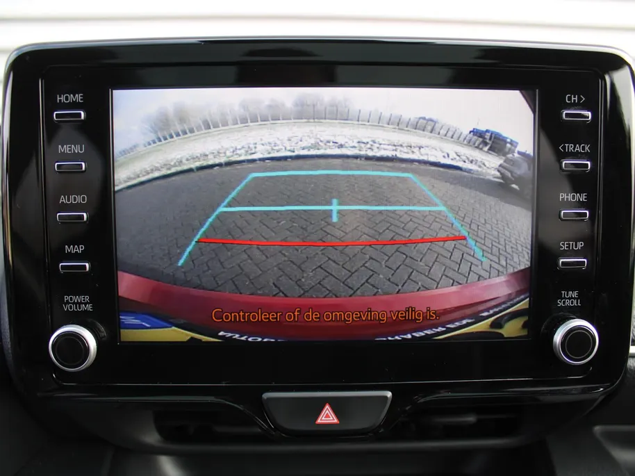 Mazda 2 Hybrid 1.5 Select | Camera | Navi | 16" LM | Panoramadak |