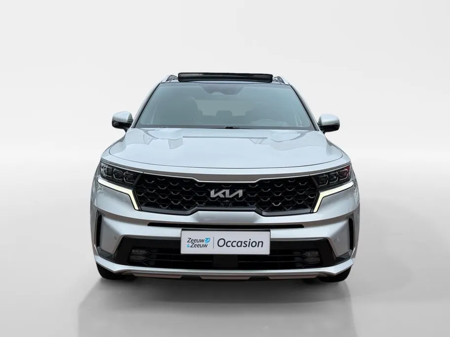 Kia Sorento 1.6 T-GDI Plug-in Hybrid 4WD ExecutiveLine 7 pers Meest luxe uitvoering | Zeer nette auto | Open dak | Lederen bekleding | 360 graden camera | Navigatie | Apple CarPlay & Android Auto |