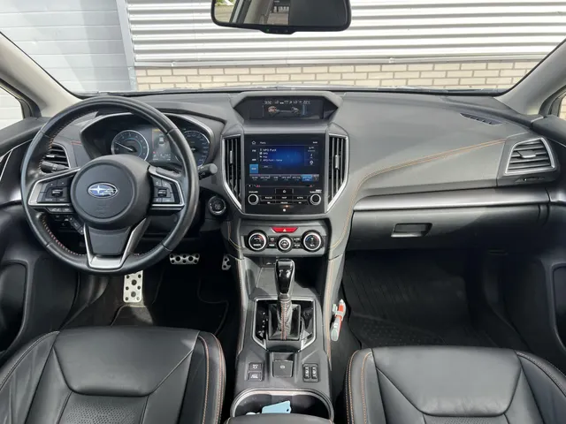Subaru XV 2.0i e-BOXER Premium Automaat | Apple Carplay & Android Auto | Elek. Schuif/Kantel Dak | Climate Control | Lichtmetalen Velgen