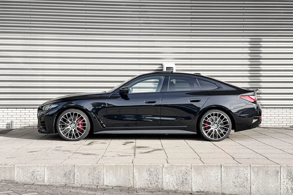 BMW 4 Serie Gran Coupé M440i xDrive Business Edition Plus