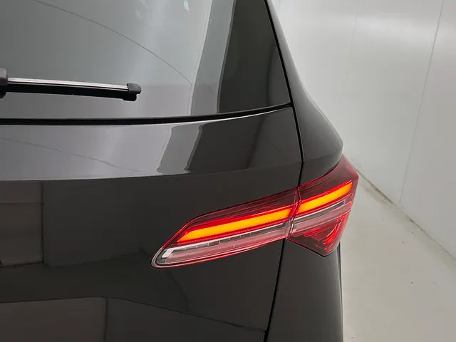 Škoda Karoq 1.5 TSI ACT Sportline Business | PANORAMADAK | 360 CAMERA | WINTERPACK | KEYLESS | NAVI | ELEKTR. ACHTERKLEP
