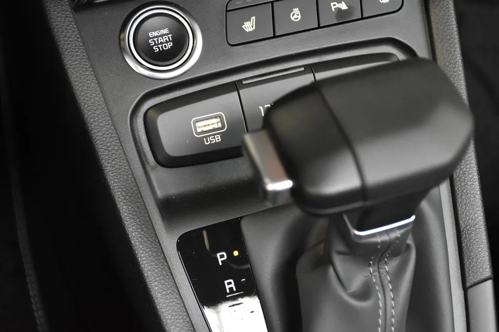 Kia Stonic 1.0 T-GDi MHEV 115pk GT-Line NIEUW- SNEL LEVERBAAR!