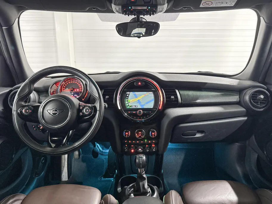 MINI Cooper 5-deurs 