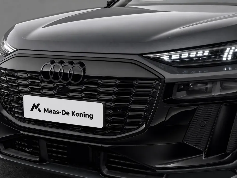 Audi Q6 e-tron Sportback S edition 83 kWh 252 PK · Glazen panoramadak · Trekhaak elek. wegklapbaar · Optiekpakket zwart