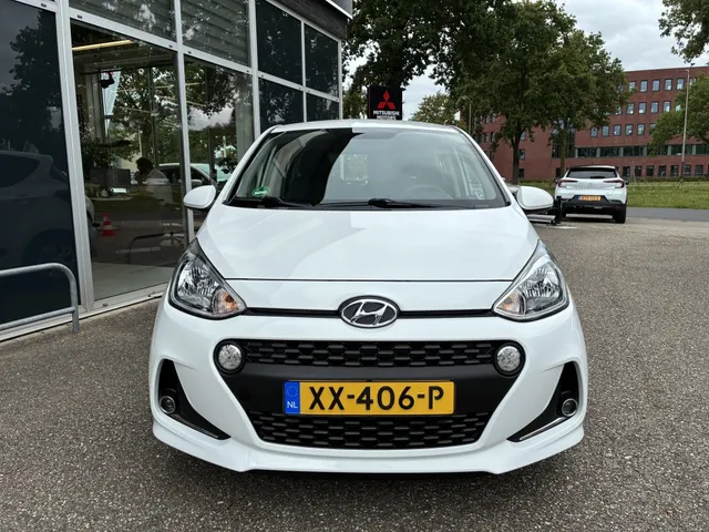 Hyundai i10 1.0i Comfort | All seasons