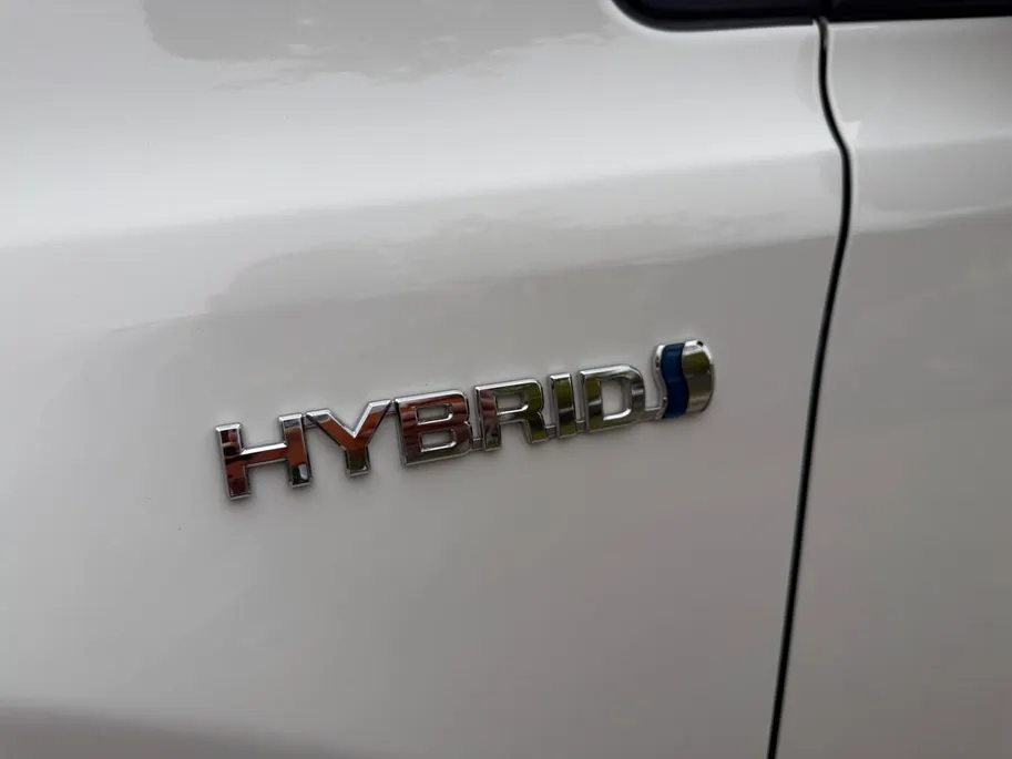Toyota RAV4 2.5 Hybrid AWD Style Dealer onderhouden | 1650KG Trekkracht | Applecarplay / Android auto | Climate control | Cruise control |