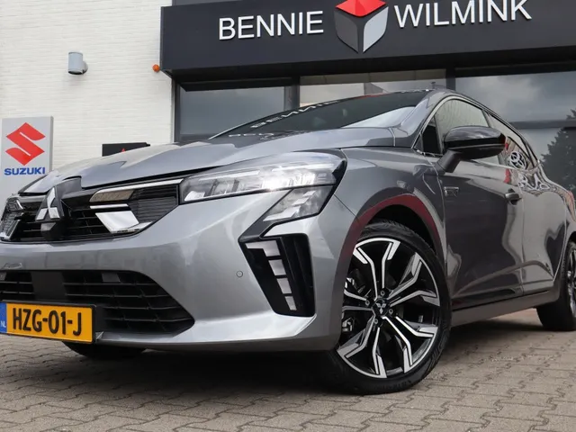 Mitsubishi Colt 1.6 HEV Intense+ Adaptive Cruise | Keyless | All Seasons