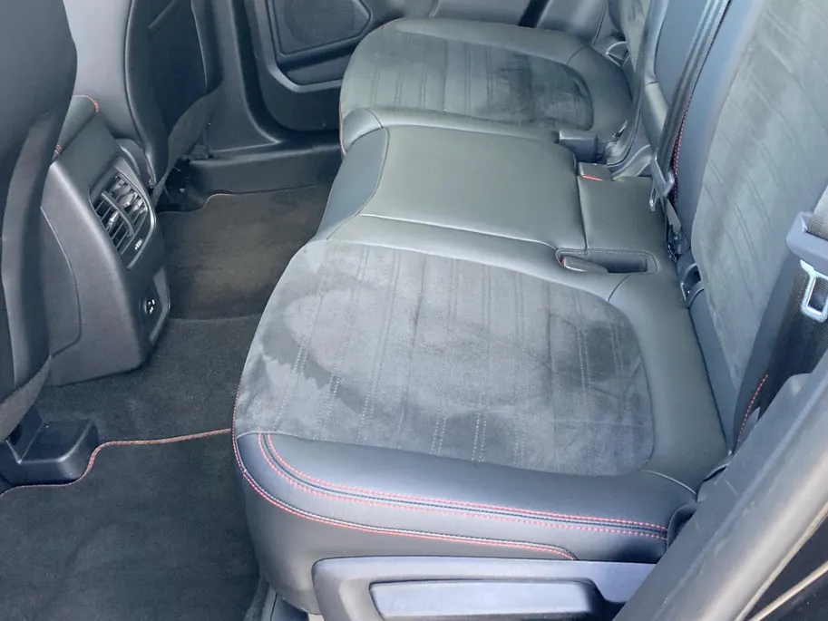 Ford Kuga 2.5 PHEV ST-Line X Elektrisch wegklapbare trekhaak - Panoramadak - 20inch LM Velgen