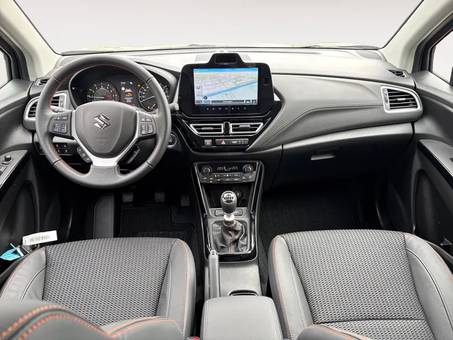 Suzuki S-Cross 1.4 Boosterjet Special Edition Smart Hybrid | €3.500,- voordeel | Direct leverbaar | 10 jaar garantie | 17inch Lichtmetalen velgen | Hoge instap