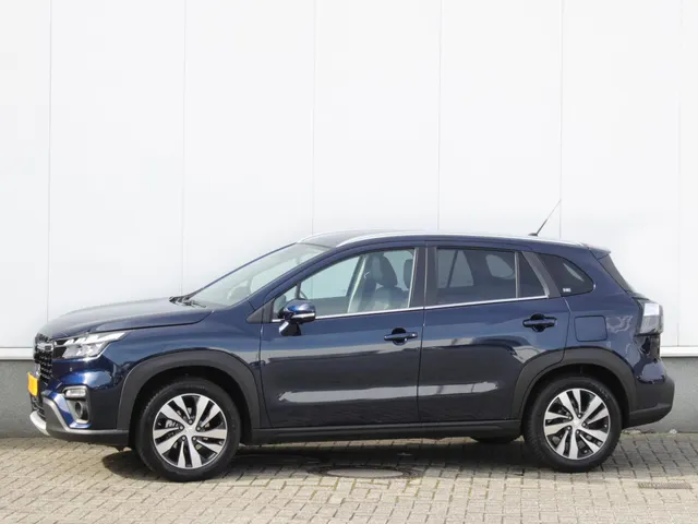 Suzuki S-Cross 1.4 Boosterjet Style Smart Hybrid | Alle kleuren leverbaar!