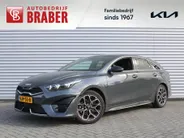 Kia ProCeed 1.5 T-GDi GT-Line | Stuur-/stoelverwarming | Dodehoek detectie | LED | Elek. achterklep | Telefoonlader | Navi | Camera | 17' LM |