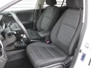 Kia Stonic 1.0 T-GDi MHEV DynamicPlusLine | Stuur-/stoelverwarming | Camera | Clima | Cruise | 16' LM | Navi | LED | Keyless |